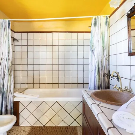 Dom wakacyjny Casa El Nogal *